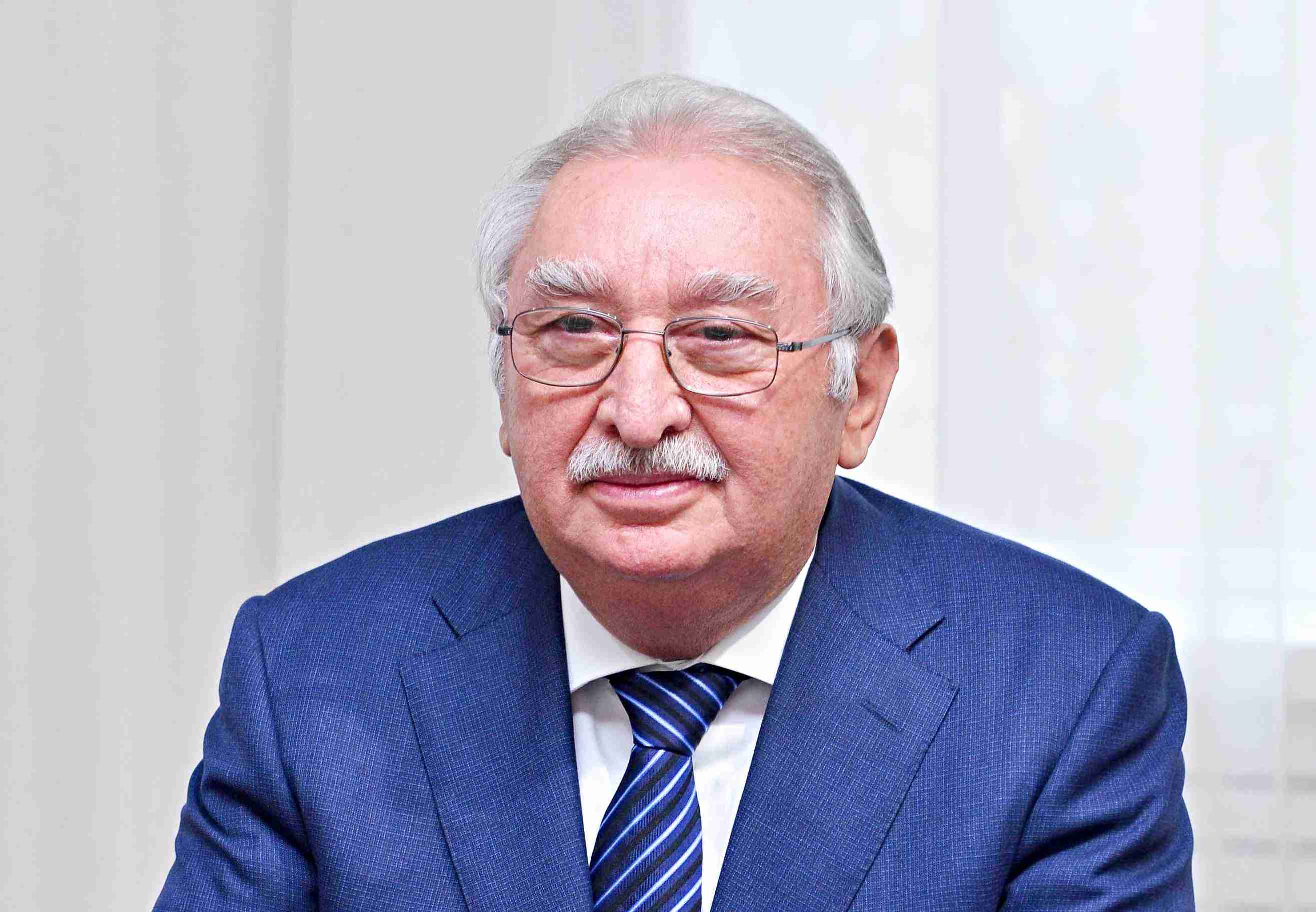 Congratulations of OYU Rector, Professor Ahmet Valiyev on the occasion of March 8 - International Women's Day