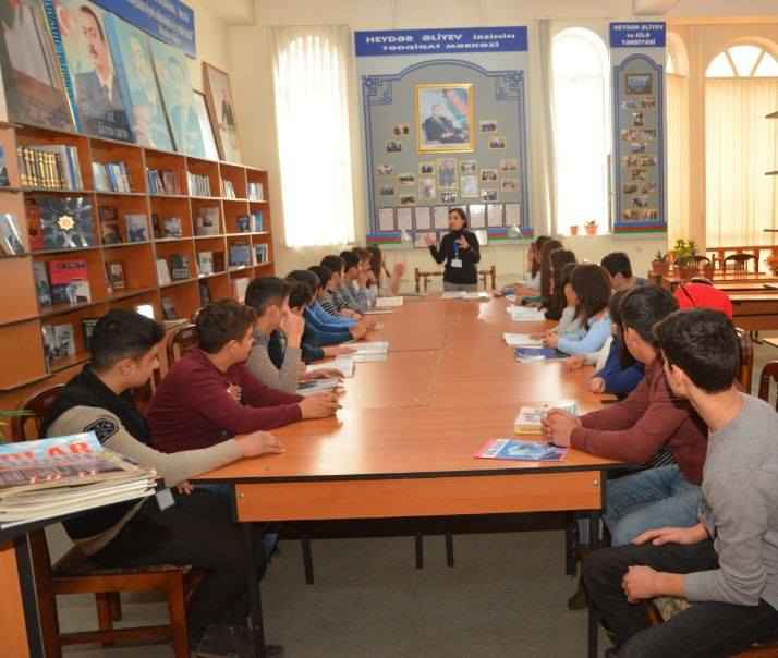 Büyük lider Heydar Aliyev'in anısı Odlar Yurdu Üniversitesi'nde anıldı