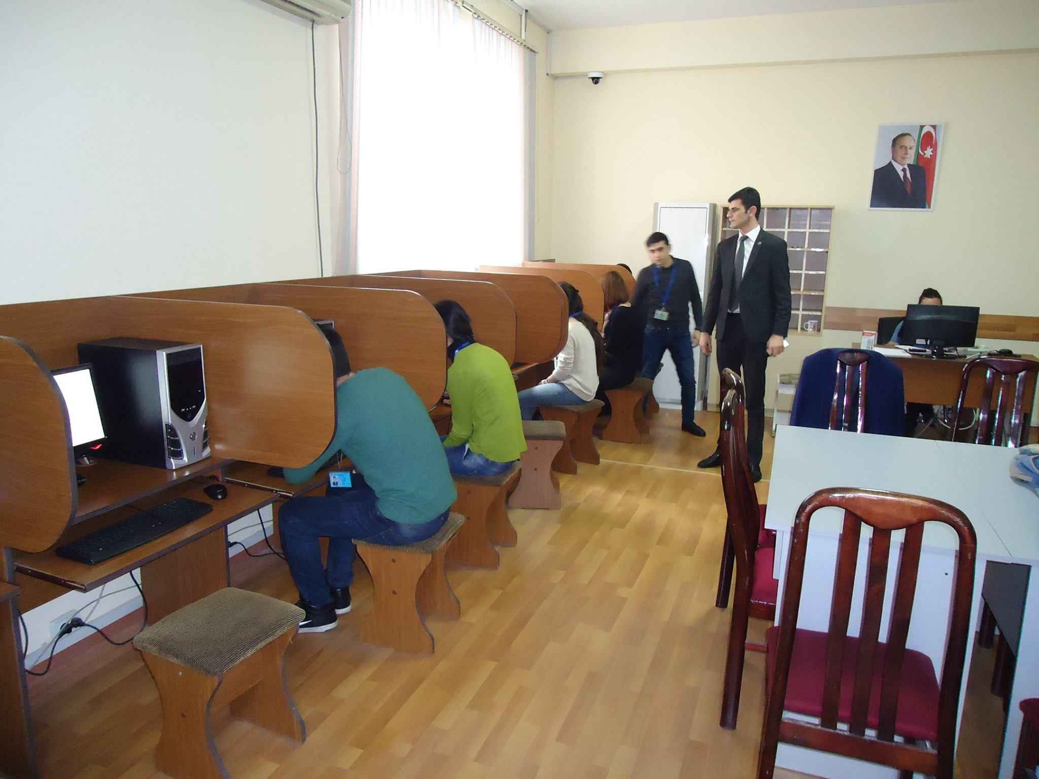 Odlar Yurdu Üniversitesi'nde sınav süreci