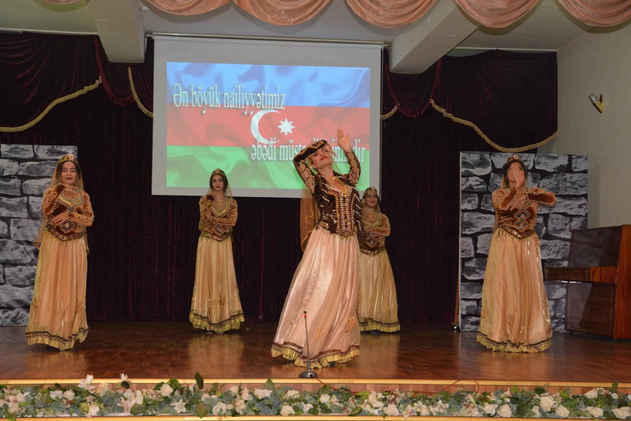 День независимости был отмечен в Университете Одлар Юрду