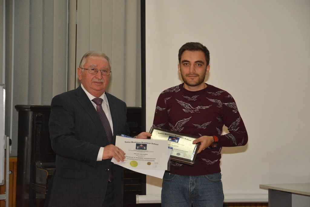 Odlar Yurdu Üniversitesi'nin mezunlarına İsviçre'nin Swiss Montreux İşletme Okulu'nun diplomaları ve yeni öğrencilere öğrenci kartları takdim edildi