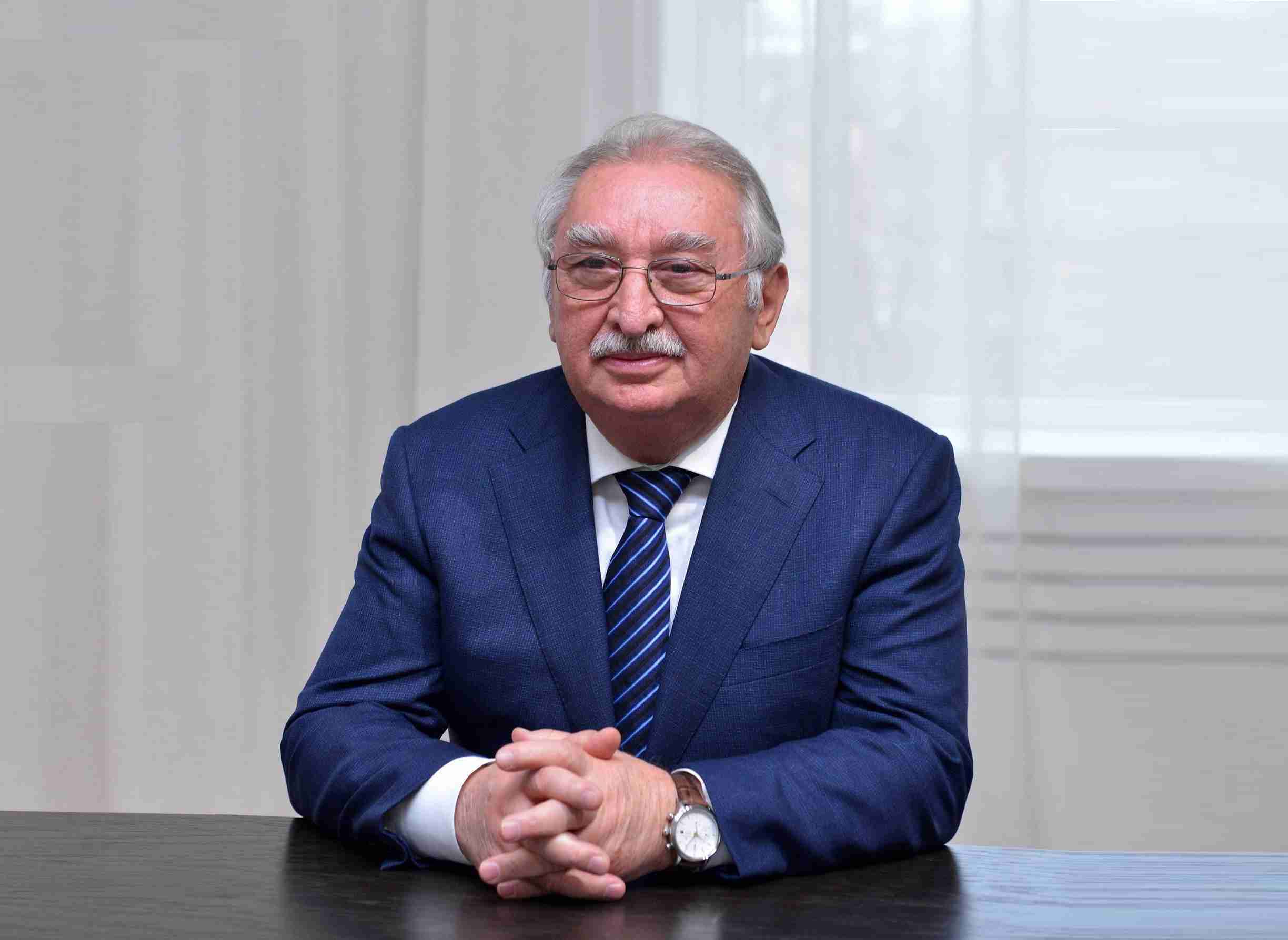 Odlar Yurdu Üniversitesi ve Odlar Yurdu Koleji öğretim üyelerine 5 Ekim – Dünya Öğretmenler Günü münasebetiyle tebrik mesajı