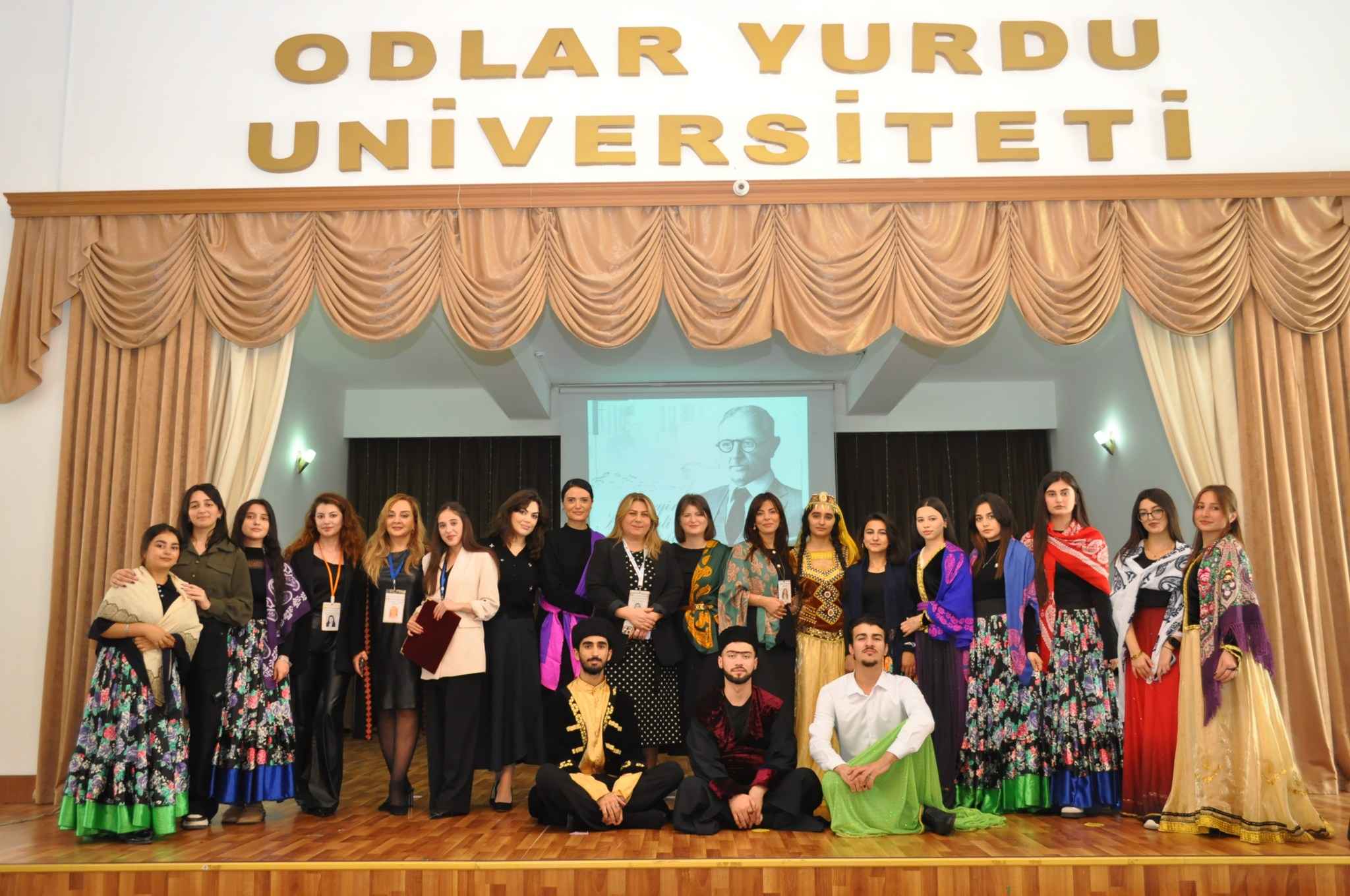 OYU-da Üzeyir Hacıbəyli yaradıcılığına həsr olunmuş elmi-bədii tədbir keçirilmişdir