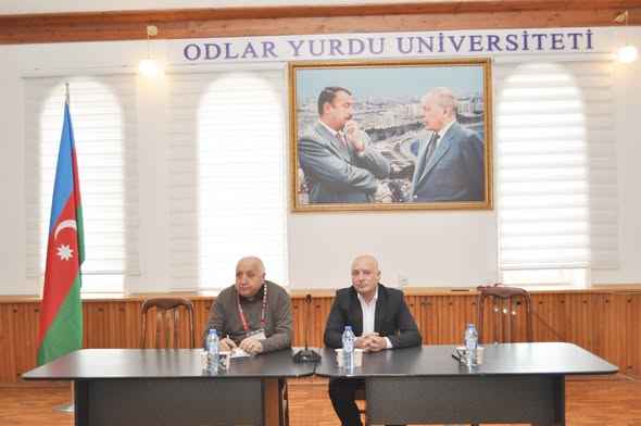 Odlar Yurdu Üniversitesi'nde yazar Varis Yolçuyev ile buluşma ve imza günü düzenlendi