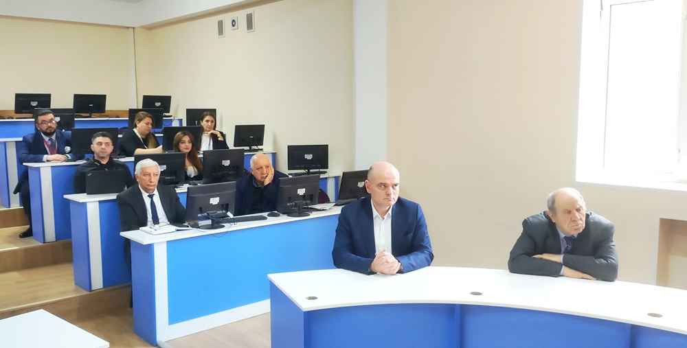 OYU- da Elmi-Metodiki Şuranın iclası keçirilib - FOTOLAR