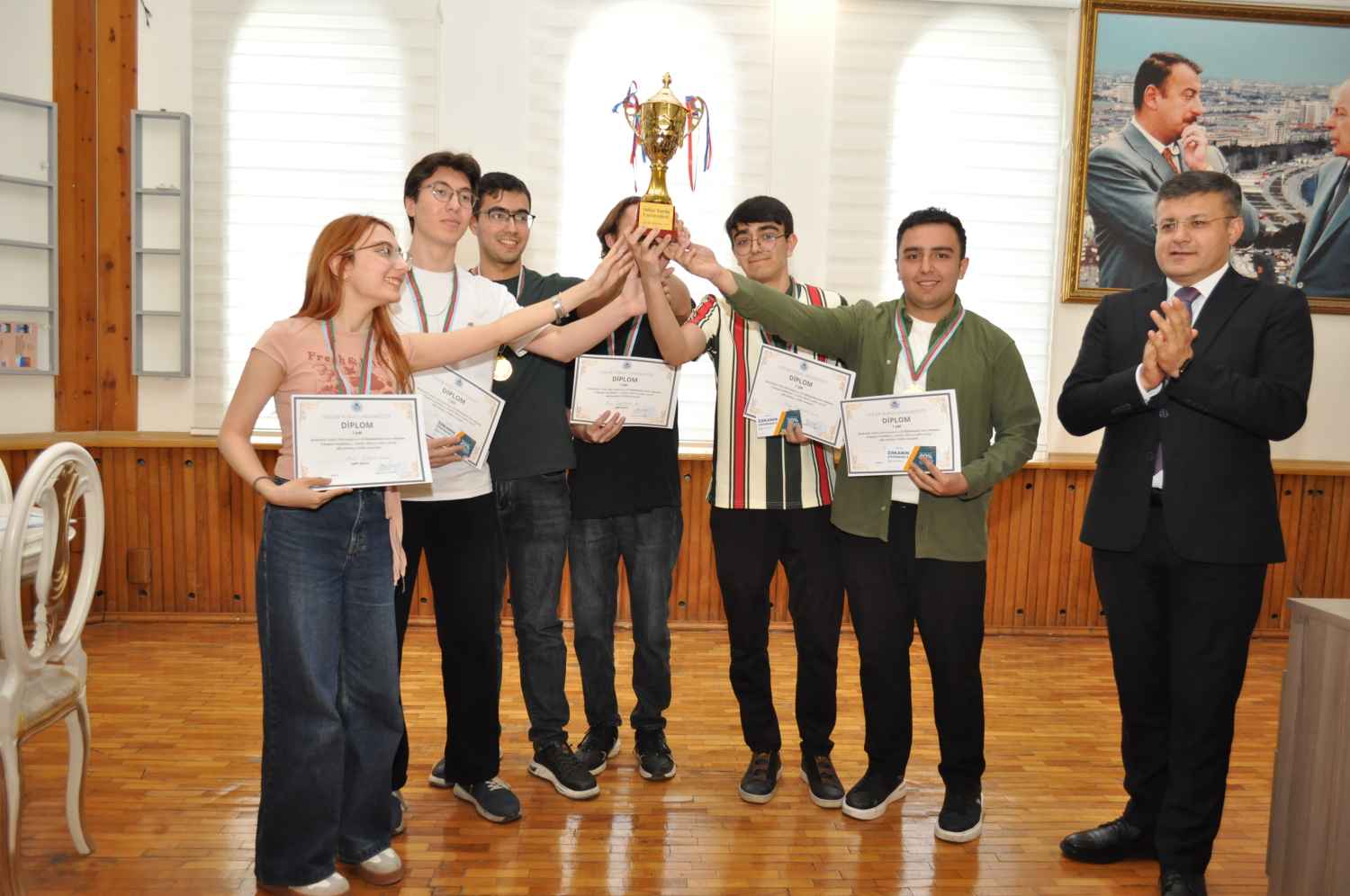 OYU-da “Zəkanın Gözündən – 2: Zərifə Əliyeva xatirə yarışı” keçirilib