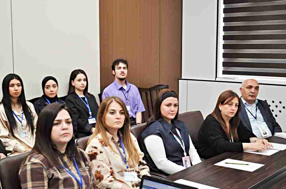 Ali təhsildə psixoloji təhlükəsizlik və müəllim–tələbə əməkdaşlığı müzakirə olunub