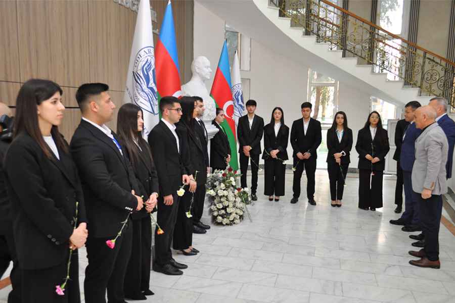 Odlar Yurdu Universitetində Heydər Əliyev irsinə həsr olunmuş konfrans keçirilib