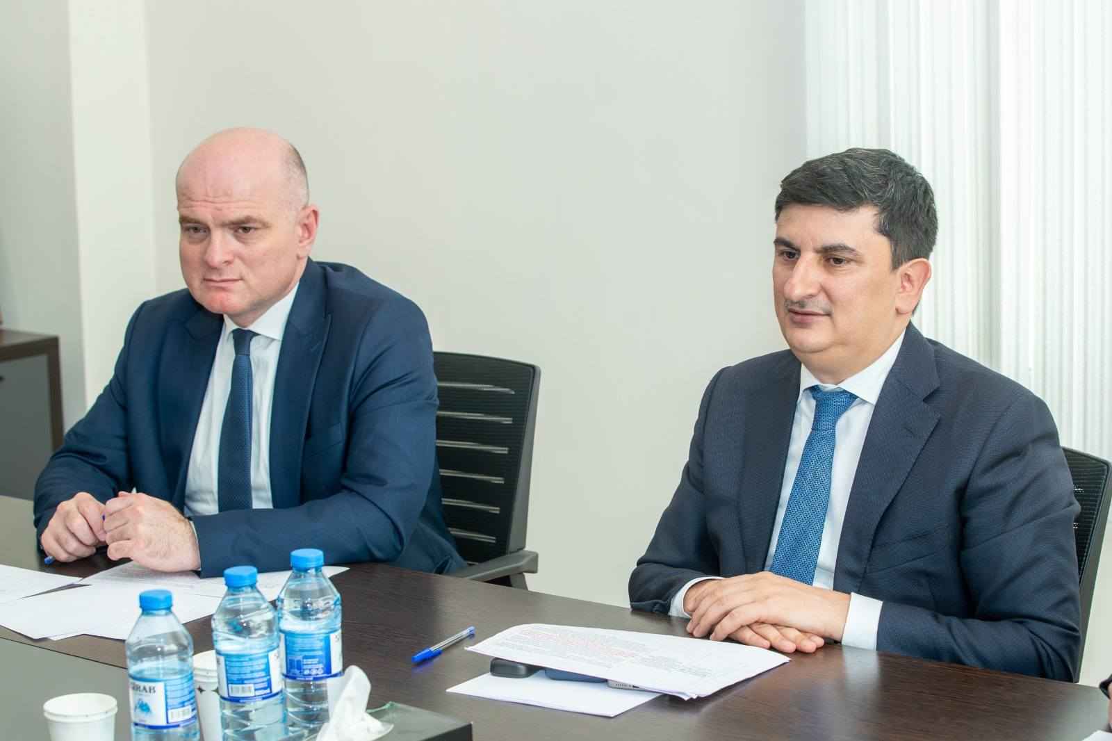 OYU prorektoru vətəndaş qəbulunda iştirak edib