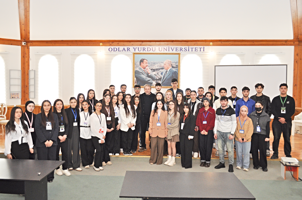 OYU-da “Milli teatr ənənələri və müasir aktyorluq” mövzusunda seminar keçirilib