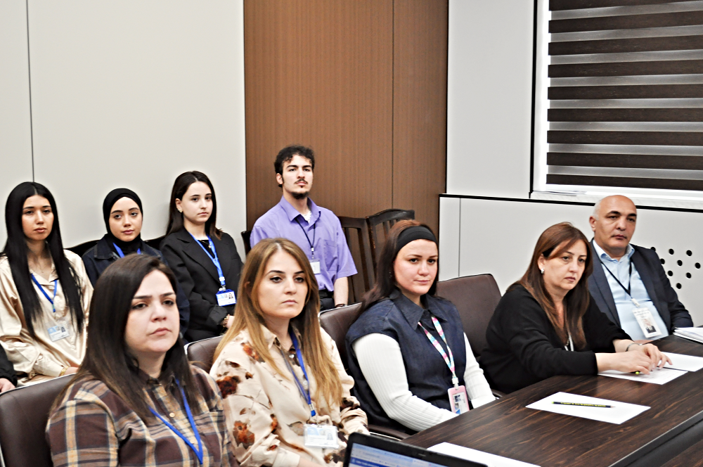 Ali təhsildə psixoloji təhlükəsizlik və müəllim–tələbə əməkdaşlığı müzakirə olunub