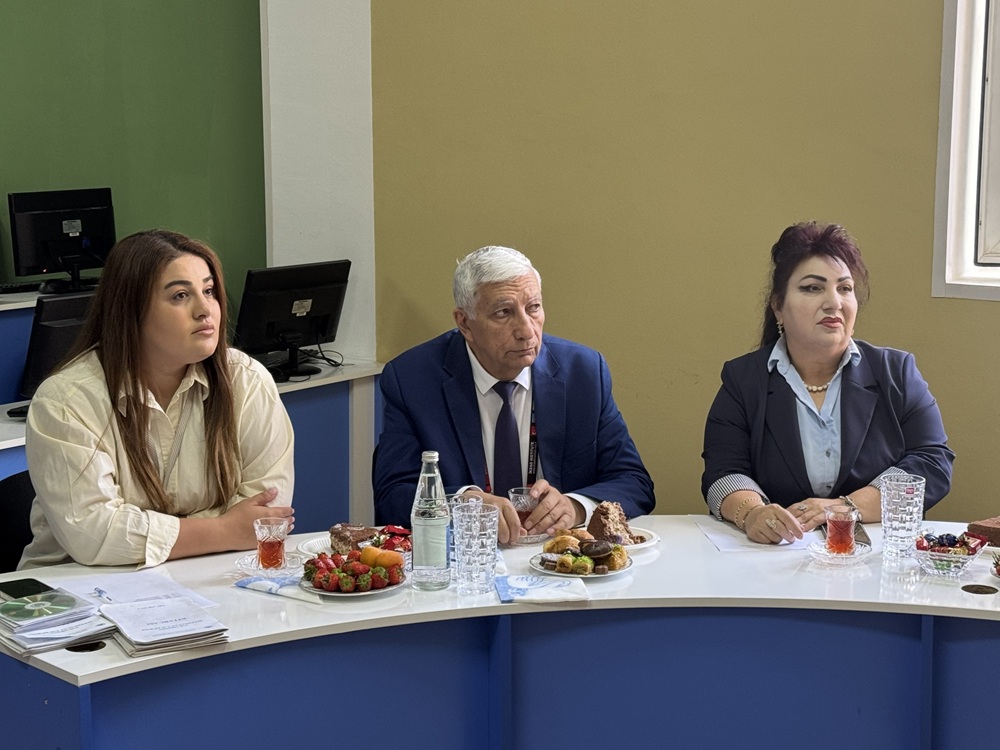 OYU-da Biologiya və Ekologiya ixtisasları üzrə istehsalat təcrübəsinin yekun qiymətləndirilməsi keçirilib